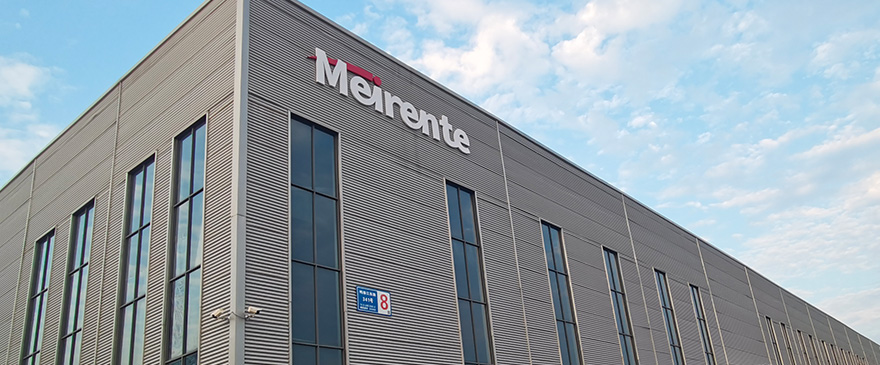 Meirente industrial knife factory exterior with company logo